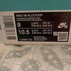 Nike SB Alleyoop in White, Black, and Red Men’s Size 9